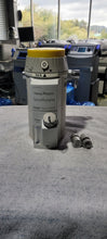 Load image into Gallery viewer, Worldwide Shipped 950$ Used Drager Vapor 2000 Sevoflurane Vaporizer With Connected Part Anethisia
