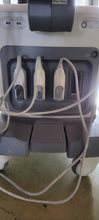 Load image into Gallery viewer, Used Medison accuvix A30 3D/4D With Convex Linear Vaginal 3 Probes Ultrasound