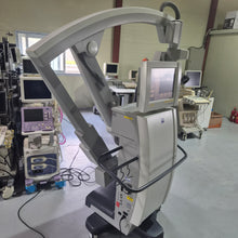 Cargar imagen en el visor de la galería, Used Carl Zeiss OPMI Pentero Surgical Microscope