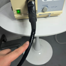 Cargar imagen en el visor de la galería, Venta de (I) Sistema de gastroscopio Olympus de 9 mm usado Olympus CV70 (CV60) y Olympus Gif-V70