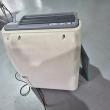Load image into Gallery viewer, Used Fujifilm FCR Prima 2 CR Reading Machine