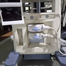 Cargar imagen en el visor de la galería, Unidad de ultrasonido GE Logiq P5 usada con sonda lineal y sonda convexa, envío a todo el mundo. Equipo médico.