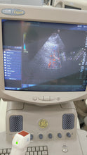 Cargar imagen en el visor de la galería, Dispositivo médico de ultrasonido Logiq 3 Expert de segunda mano, con transductor 3Probe 8L 3.5C 3S, de venta mundial.
