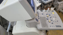 Cargar imagen en el visor de la galería, Dispositivo médico de ultrasonido Logiq 3 Expert de segunda mano, con transductor 3Probe 8L 3.5C 3S, de venta mundial.