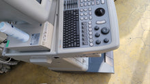 Cargar imagen en el visor de la galería, Unidad de ultrasonido Medison Sonoace 8000SE usada, de venta mundial (M-5), con transductor de dos sondas convexo C2-5EL y lineal HL5-9ED, e impresora Sony.