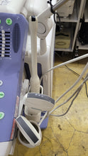 Cargar imagen en el visor de la galería, Venta mundial de Aloka Prosound Alpha10 Premier Ultrasound y 3 sondas convexas lineales vaginales usados