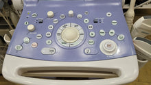 Cargar imagen en el visor de la galería, Venta mundial de Aloka Prosound Alpha10 Premier Ultrasound y 3 sondas convexas lineales vaginales usados
