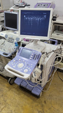 Cargar imagen en el visor de la galería, Venta mundial de Aloka Prosound Alpha10 Premier Ultrasound y 3 sondas convexas lineales vaginales usados