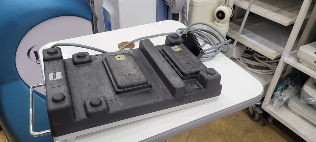 (X-3) Zeiss S3 Foot pedal 8F/3M for surgical microscope