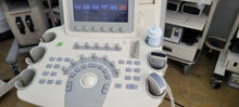Load image into Gallery viewer, Worldwide Shipped Used Medison Accuvix V20 Ultrasound with Convex Linear Probe
