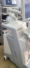 Load image into Gallery viewer, Worldwide Shipped Used Medison Accuvix V20 Ultrasound with Convex Linear Probe
