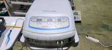 Cargar imagen en el visor de la galería, Used Conmed System 2450 System ElectroSurgical Unit
