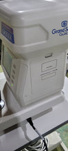 Load image into Gallery viewer, Worldwide Sell 2,800$ Used Seiko GR 3100K Auto Refractor Auto Keratometer Autorefractor
