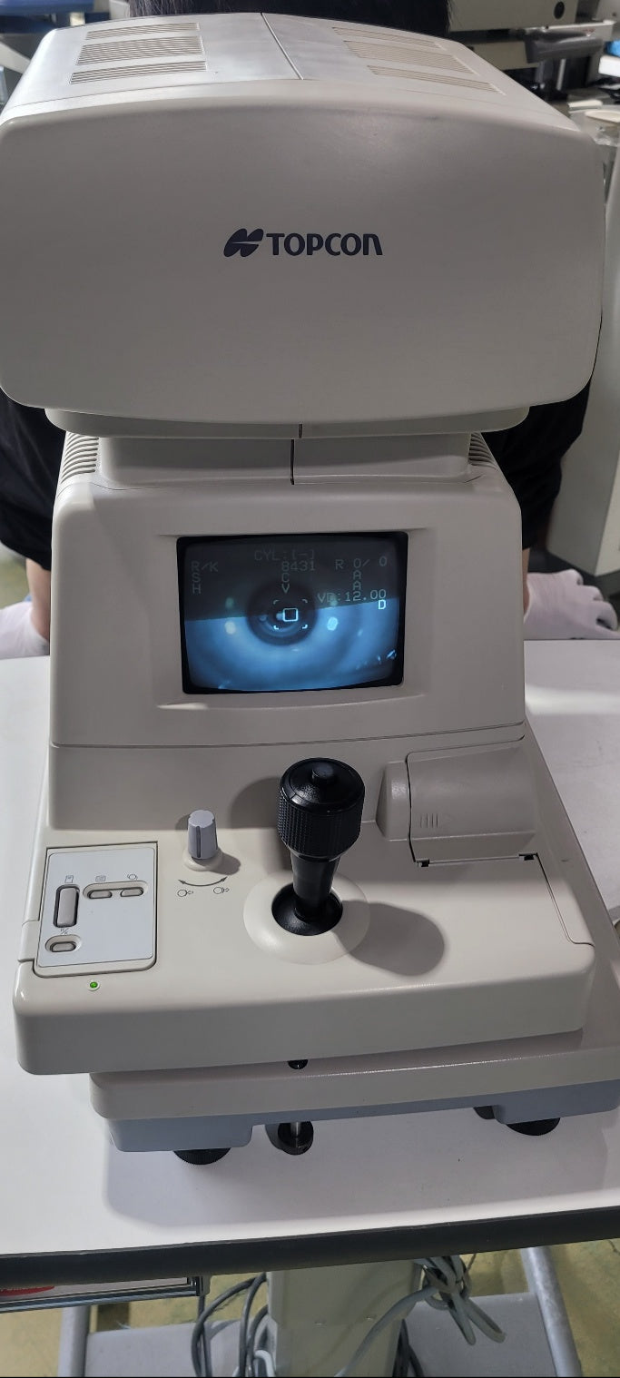 Used TOPCON KR-8100 Auto Kerato Refractometer Opthalmic Equipment
