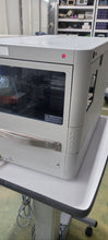 Load image into Gallery viewer, Used WATERS 2707 Autosampler Lab Equipment
