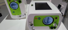 Load image into Gallery viewer, EOVE EO 150 Portable Ventilator
