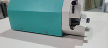 Cargar imagen en el visor de la galería, Sale For Menfis BioMedica Peristaltic Infusion Pump Masterflex 7518 00
