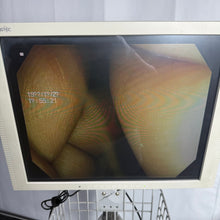 Cargar imagen en el visor de la galería, Venta de (I) Sistema de gastroscopio Olympus de 9 mm usado Olympus CV70 (CV60) y Olympus Gif-V70
