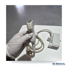 Cargar imagen en el visor de la galería, Used Siemens Acuson 4C1 Convex Probe Transducer

