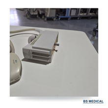 Cargar imagen en el visor de la galería, Used Siemens Acuson 4C1 Convex Probe Transducer
