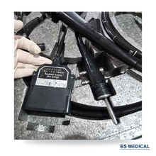 Cargar imagen en el visor de la galería, Used Fujinon EC 250WI5 Colonoscope
