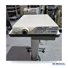 Cargar imagen en el visor de la galería, Venta mundial de procesador de vídeo Olympus CV260 usado para endoscopia
