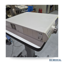 Cargar imagen en el visor de la galería, Venta mundial de procesador de vídeo Olympus CV260 usado para endoscopia
