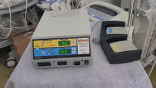 Cargar y reproducir el video en el visor de la galería, WorldWide Selling on Used Ellman Surgitron 4.0 Dual RF 120 IEC Surgical Bovie Equipment
