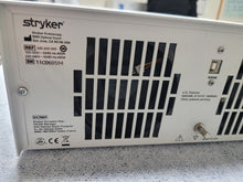 Cargar imagen en el visor de la galería, (World Wide-Selling) Used Stryker X8000 Light Source 220-200-000
