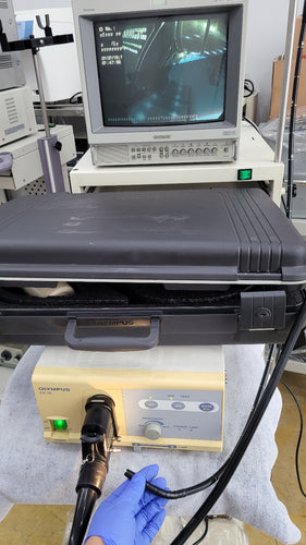 [World Wide-Selling] (G) Used Olympus CV70(Olympus CV60) & Olympus GiF-V70 9mm Endoscope & RGB