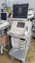 Cargar imagen en el visor de la galería, Venta mundial de ecógrafo Toshiba Aplio MX de segunda mano con 3 sondas, convexo, lineal, vaginal
