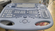 Load image into Gallery viewer, WorldWide Selling on Used Siemens Acuson sequoia 512 acuson 17L5 HD&amp; acuson 6C2 Ultrasound Unit
